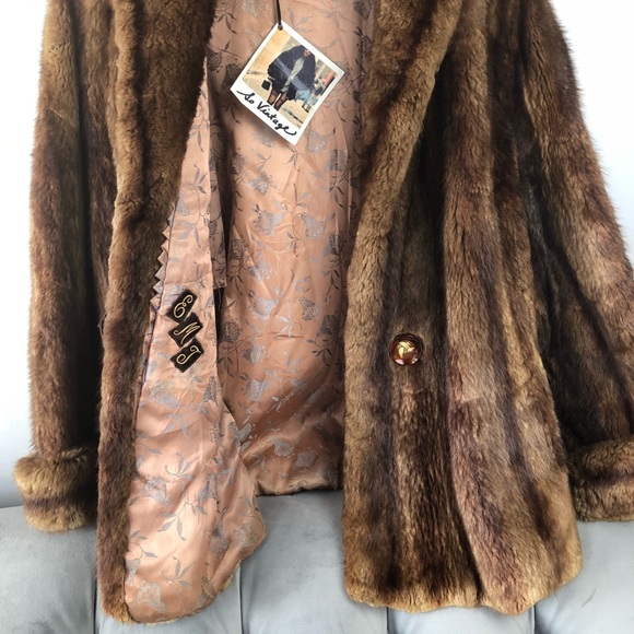 Vintage fur coat - Picture 2 of 8